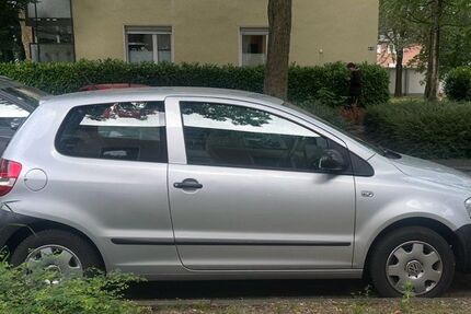 VW Fox 51.000 km 3.900 &euro; Dinslaken 46535