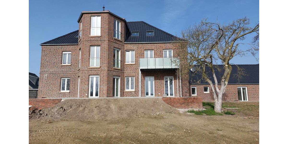 Dachgeschoßwohnung Kalkar - 3 Zimmer, 95 m&sup2;, 1.045&euro; | Angebot:24393576