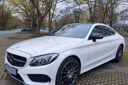 Mercedes-Benz C 400 160.000 km 26.600 &euro; Duisburg 47057