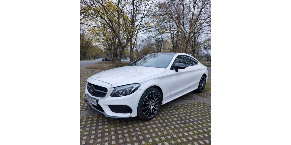 Mercedes-Benz C 400 160.000 km 26.600 &euro; Duisburg 47057