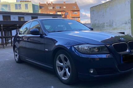 BMW 320 202.000 km 7.499 &euro; Duisburg 47057