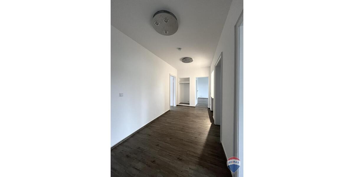 Erdgeschoßwohnung Kevelaer - 4 Zimmer, 100 m&sup2;, 1.260&euro; | Angebot:23862057