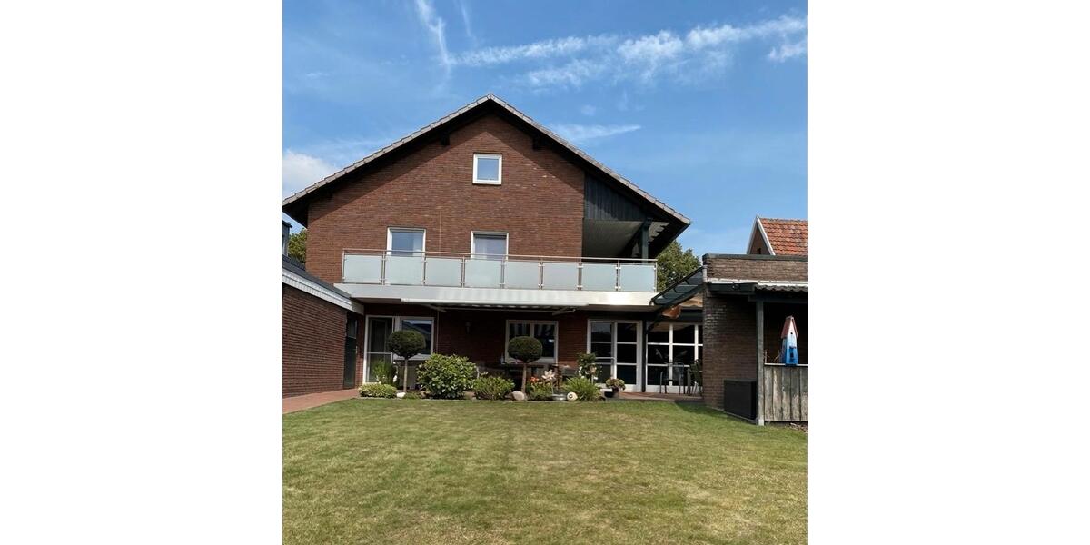 Einfamilienhaus Rhede - 7 Zimmer, 215 m&sup2;, 485.000&euro; | Angebot:25920092