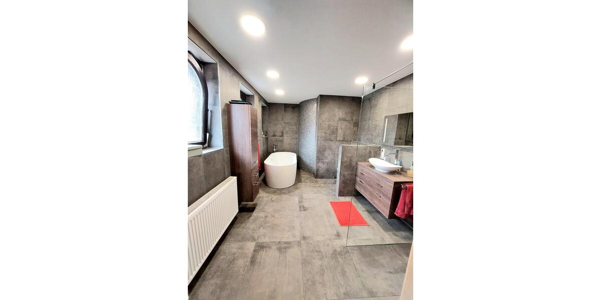 Einfamilienhaus Sonsbeck - 4.5 Zimmer, 260 m&sup2;, 675.000&euro; | Angebot:26063333