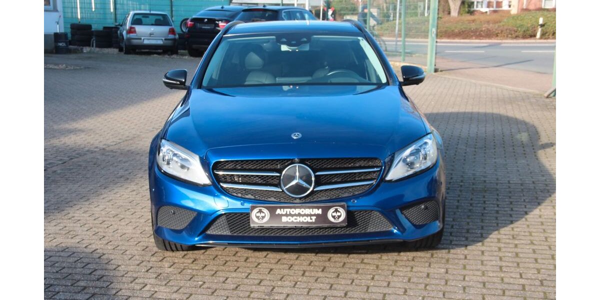 Mercedes-Benz C 220 121.000 km 24.400 &euro; Bocholt 46395