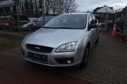 Ford Focus 122.000 km 2.490 &euro; Duisburg 47249