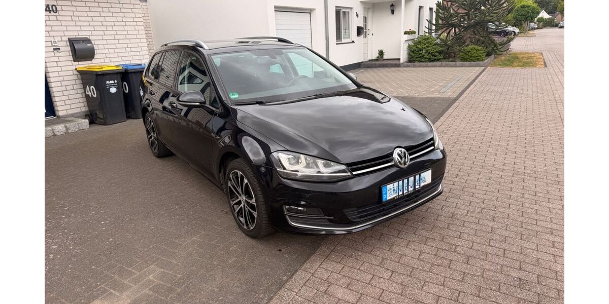 VW Golf 146.000 km 8.950 &euro; Xanten 46509