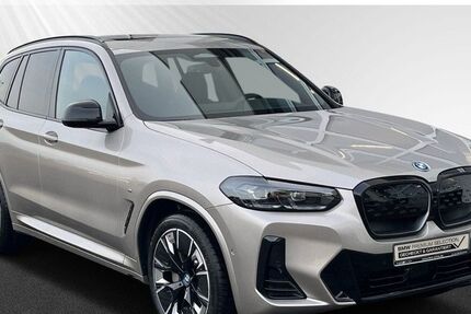 BMW iX3 30.651 km 42.400 &euro; Moers 47441