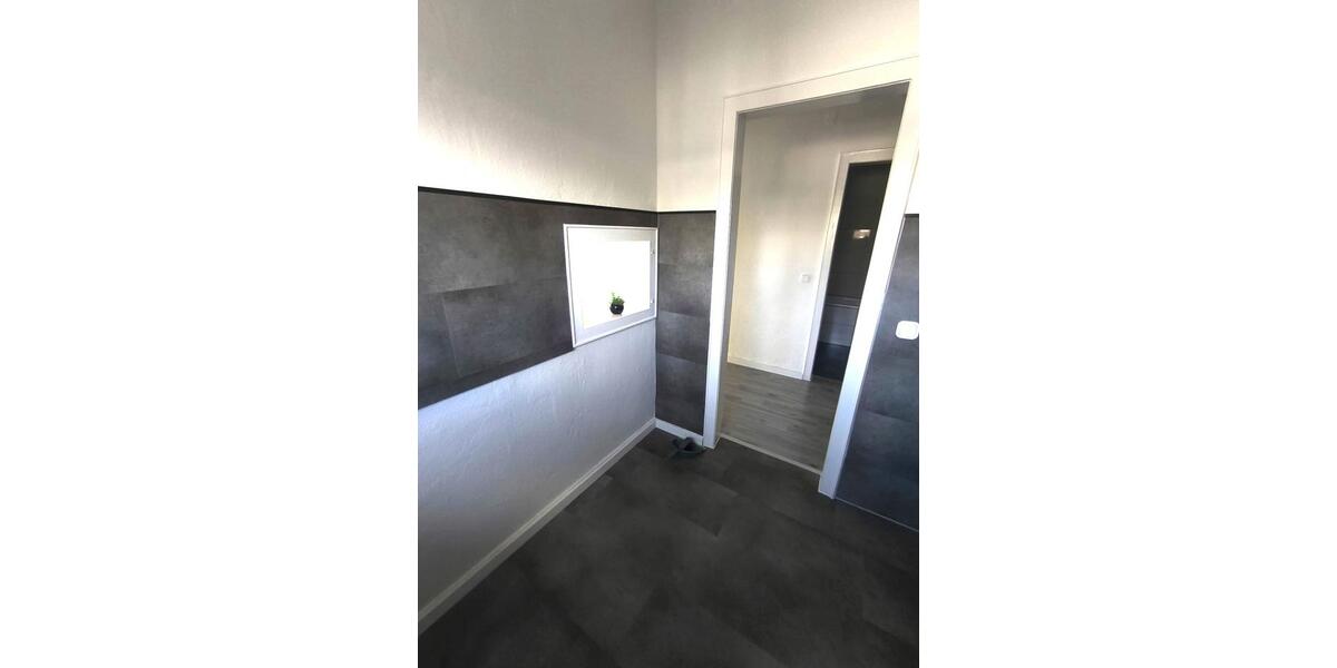 Etagenwohnung Wesel - 3 Zimmer, 84 m&sup2;, 820&euro; | Angebot:25961257