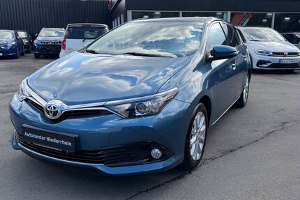 Toyota Auris 85.250 km 11.450 &euro; Geldern 47608