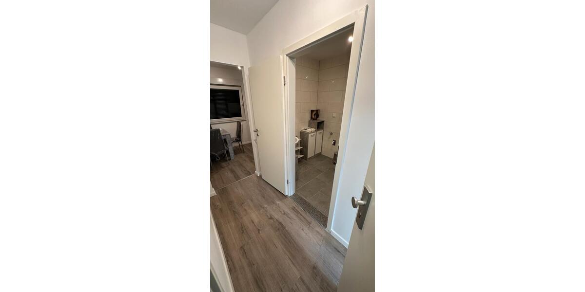 Etagenwohnung Oberhausen - 1 Zimmer, 33 m&sup2;, 510&euro; | Angebot:23979886