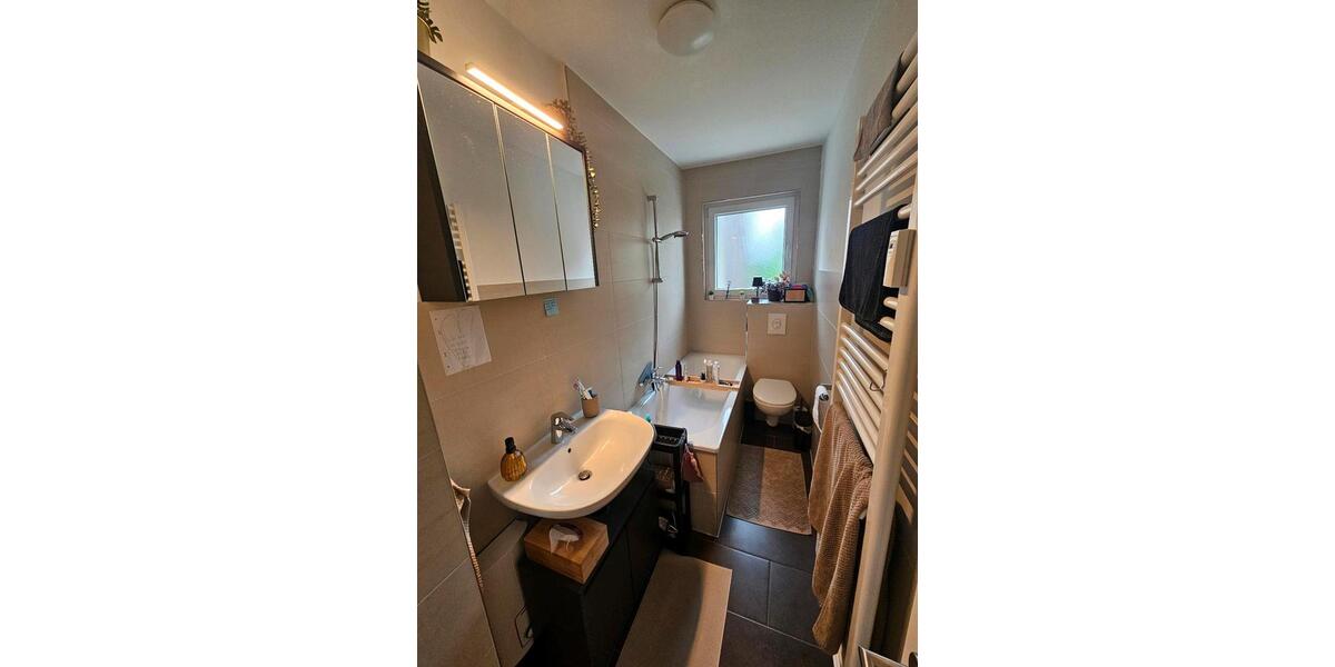 Etagenwohnung Duisburg Duisburg-Mitte - 2 Zimmer, 47 m&sup2;, 575&euro; | Angebot:26650136