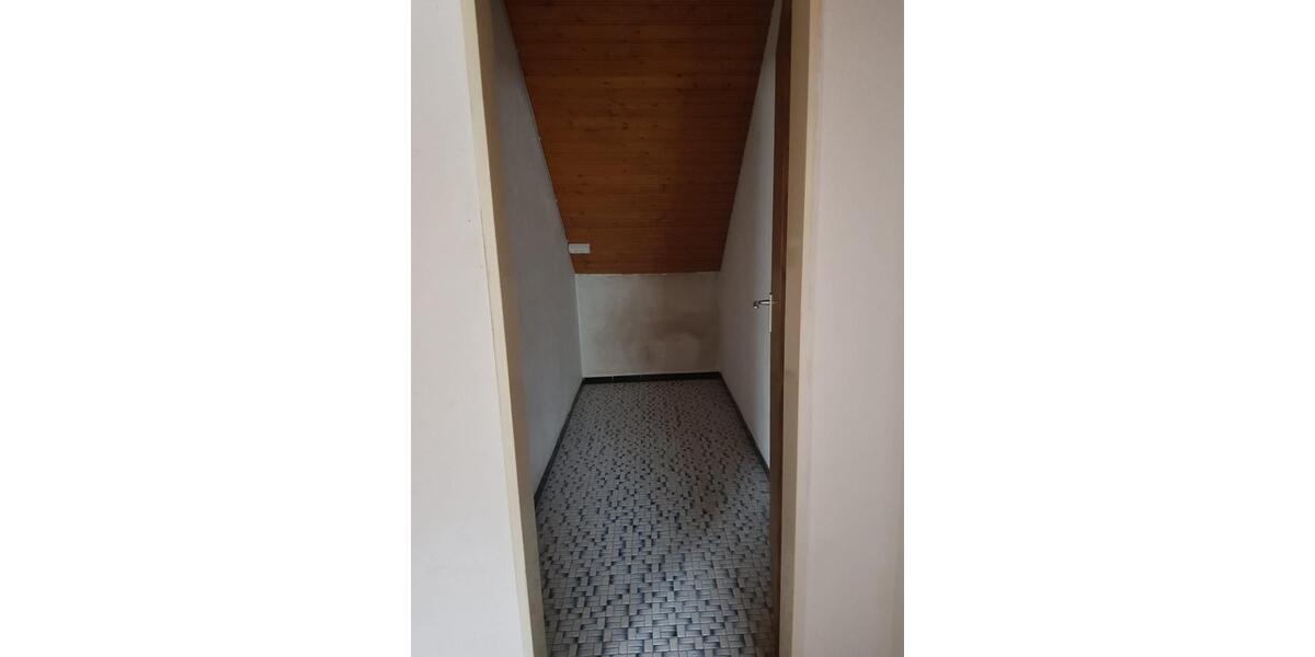 Reihenhaus Hamminkeln - 4 Zimmer, 120 m&sup2;, 195.000&euro; | Angebot:26086585