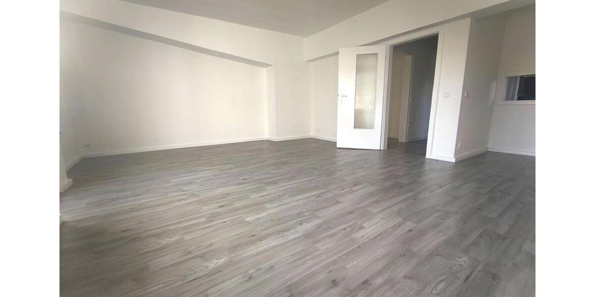 Etagenwohnung Wesel - 3 Zimmer, 84 m&sup2;, 820&euro; | Angebot:25961257