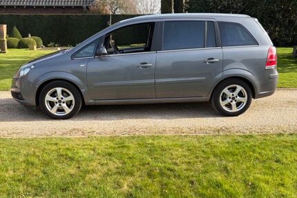 Opel Zafira 174.471 km 3.799 &euro; Bocholt 46399