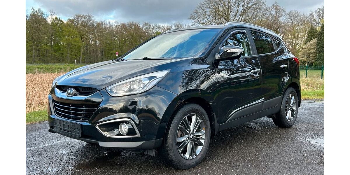 Hyundai ix35 146.800 km 8.990 &euro; Neukirchen-Vluyn 47506