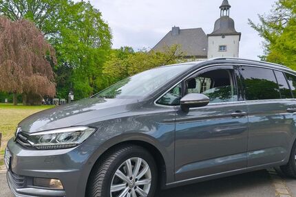 VW Touran 83.490 km 19.750 &euro; Voerde 46562