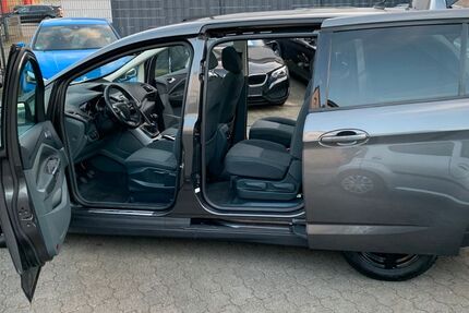 Ford Grand C-Max 133.000 km 9.800 &euro; Moers 47443