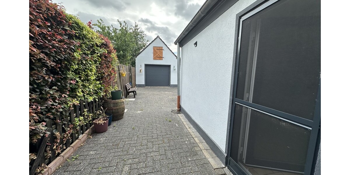 Kapitalanlage oder Eigenheim – modernisiertes Reihenmittelhaus mit PV-Anlage - Reihenmittelhaus Weeze | Angebot:26507184