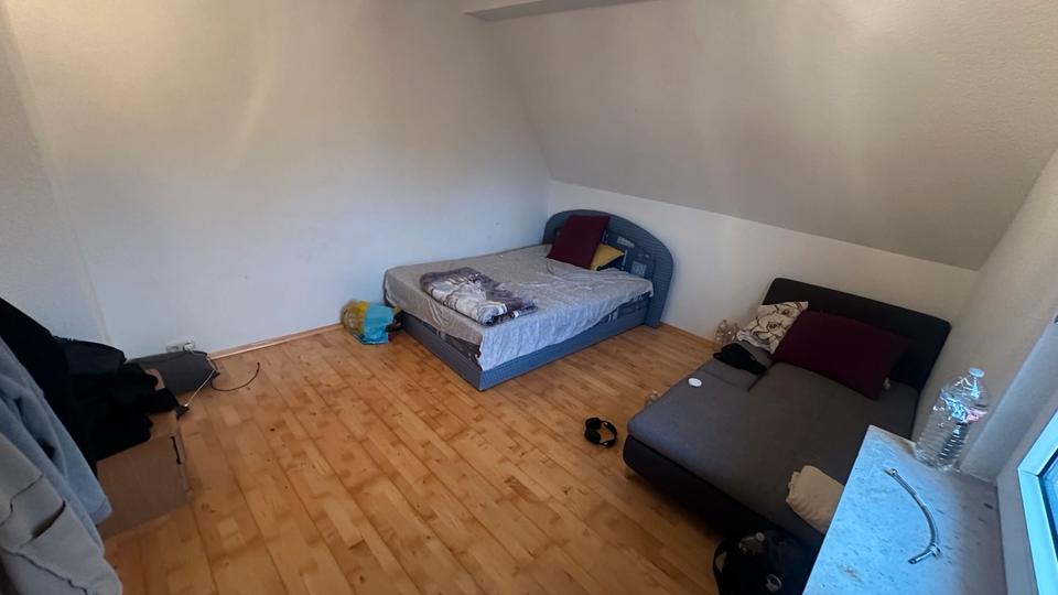 Etagenwohnung Gladbeck - 3 Zimmer, 90 m&sup2;, 700&euro; | Angebot:25972376
