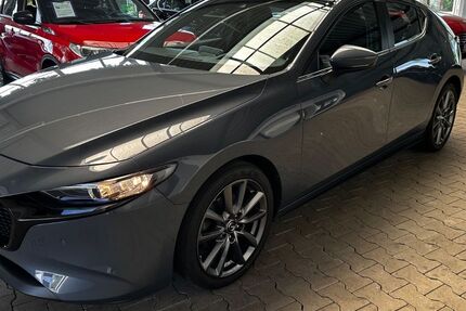 Mazda 3 91.800 km 18.899 &euro; Kevelaer 47623