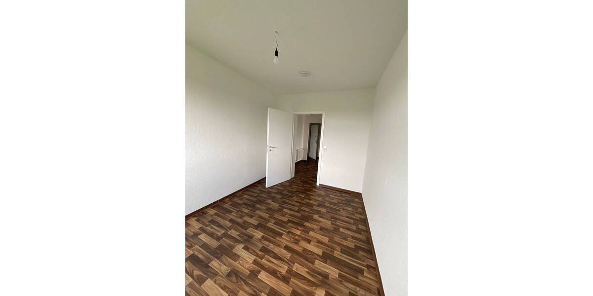 Etagenwohnung Duisburg Aldenrade - 3 Zimmer, 82 m&sup2;, 619&euro; | Angebot:26834784