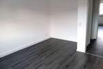 Etagenwohnung Oberhausen Osterfeld-West - 2 Zimmer, 70 m&sup2;, 598&euro; | Angebot:25706535
