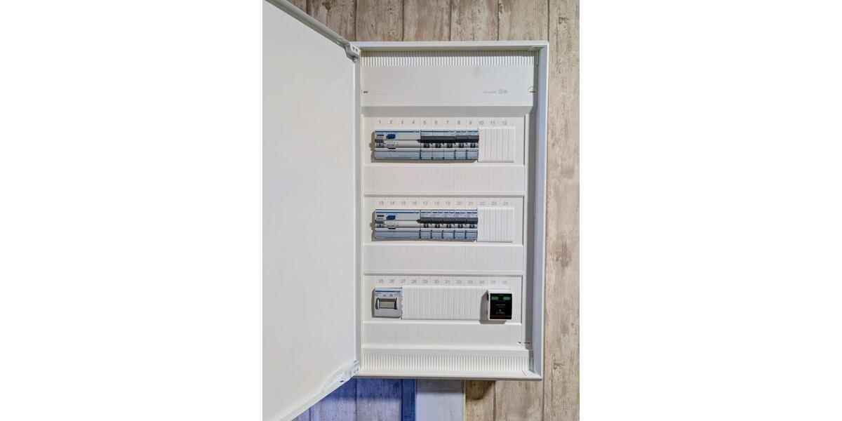 Dachgeschoßwohnung Wesel Bislich - 3 Zimmer, 72 m&sup2;, 116.000&euro; | Angebot:25649505