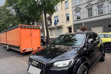 Audi Q7 180.000 km 17.900 &euro; Duisburg 47139