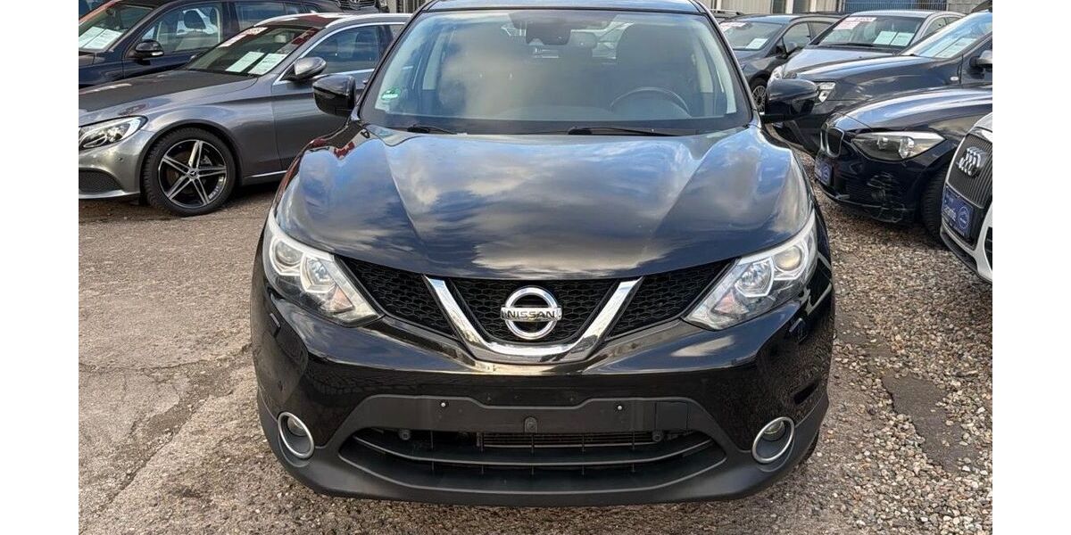 Nissan Qashqai 115.000 km 8.900 &euro; Wesel 46485