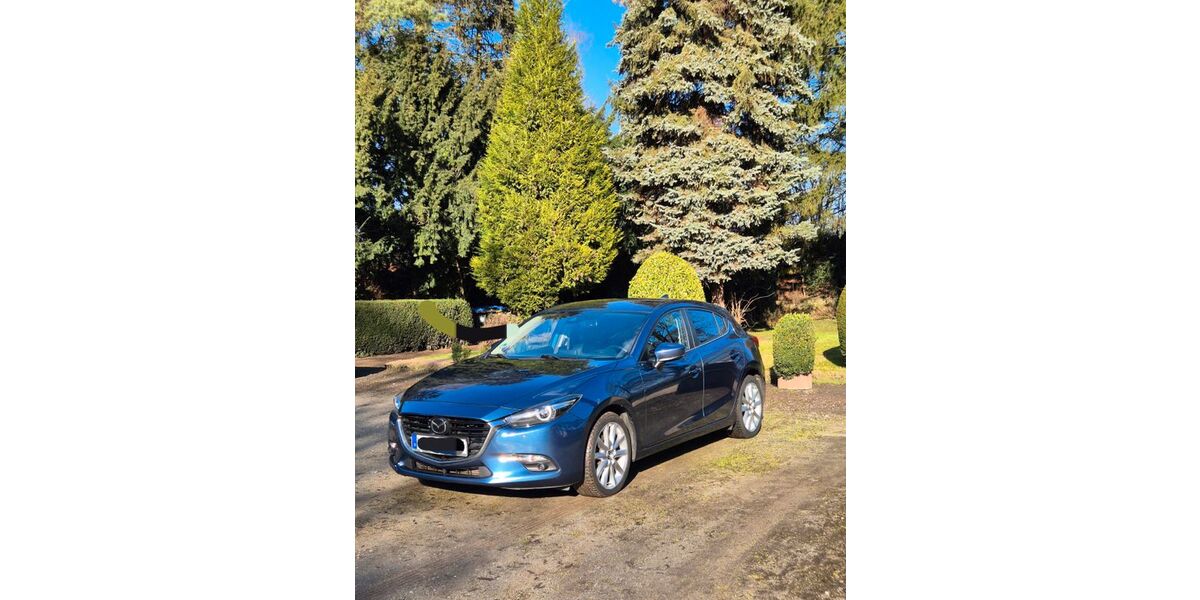 Mazda 3 196.000 km 9.300 &euro; Moers 47443