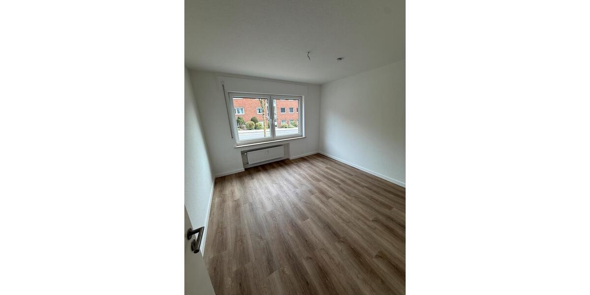 Erdgeschoßwohnung Bottrop Ebel - 5 Zimmer, 135 m&sup2;, 1.790&euro; | Angebot:25898932