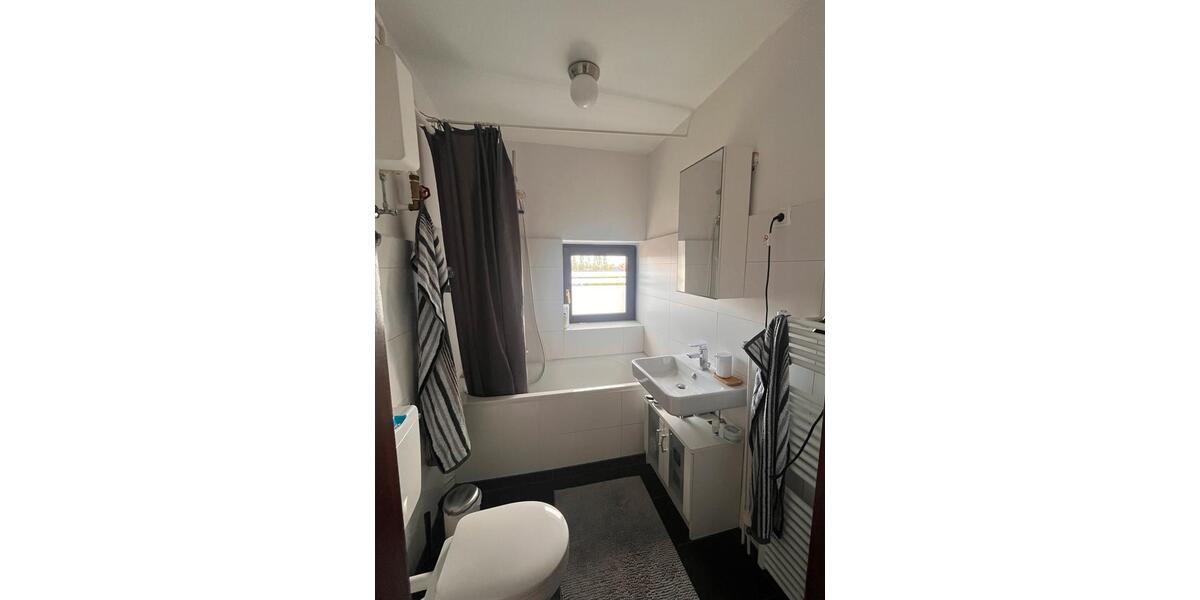 Etagenwohnung Duisburg Duisburg-Mitte - 3 Zimmer, 72 m&sup2;, 970&euro; | Angebot:26624737