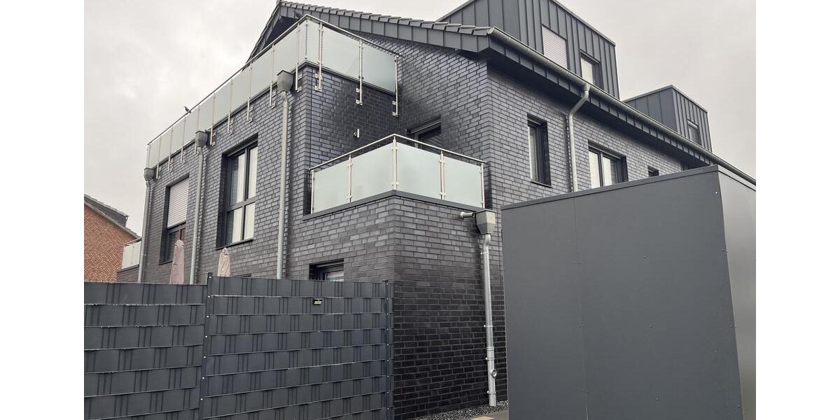 Dachgeschoßwohnung Borken - 2 Zimmer, 90 m&sup2;, 995&euro; | Angebot:25255763