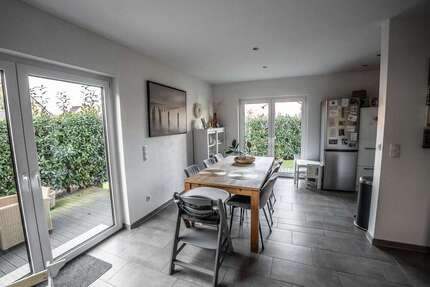 Haus Borken - 3 Zimmer, 115 m&sup2;, 375.000&euro; | Angebot:24640177