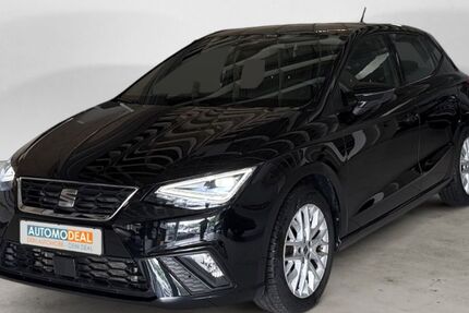 Seat Ibiza 27.479 km 16.977 &euro; Duisburg 47138