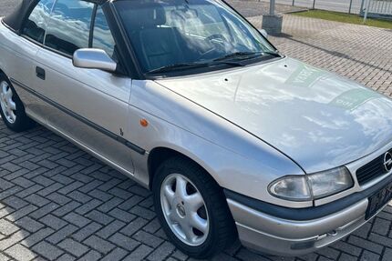Opel Astra 200.680 km 699 &euro; Rees 46459
