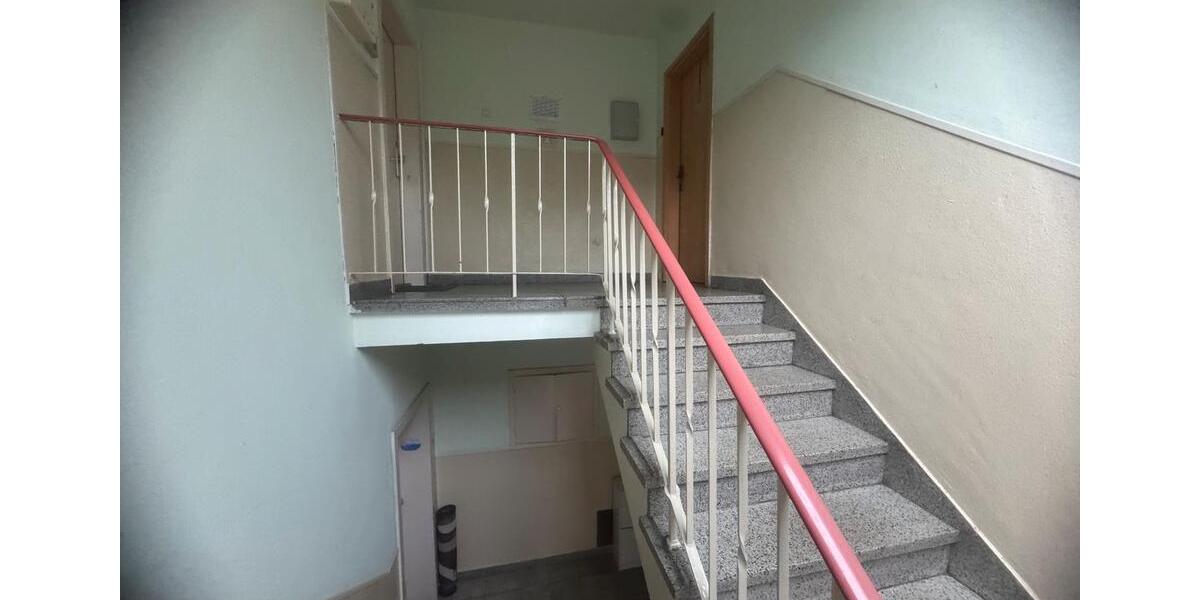 Etagenwohnung Duisburg Beeck - 3 Zimmer, 80 m&sup2;, 450&euro; | Angebot:26507396