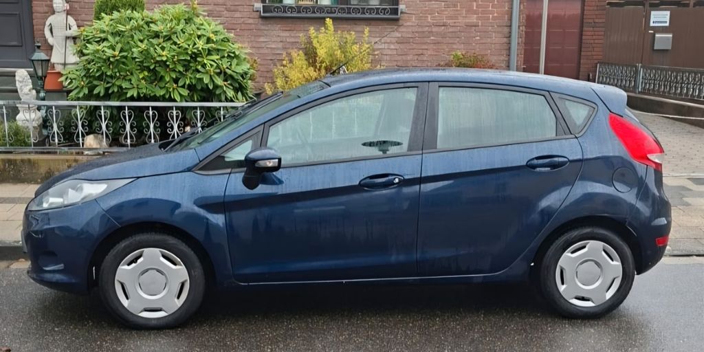 Ford Fiesta 61.000 km 4.399 &euro; Rees-Millingen 46459