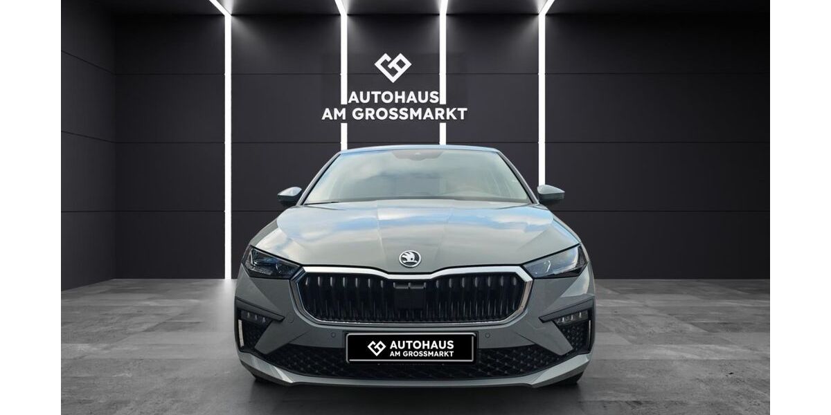 Skoda Scala 2.500 km 27.990 &euro; Duisburg 47059