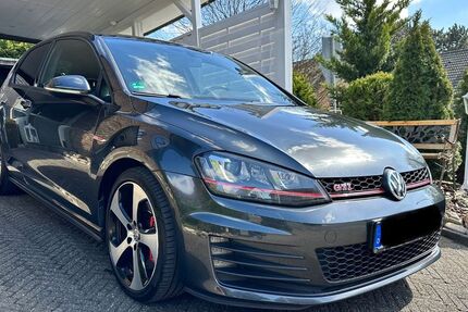 VW Golf 135.000 km 13.200 &euro; Oberhausen 46147