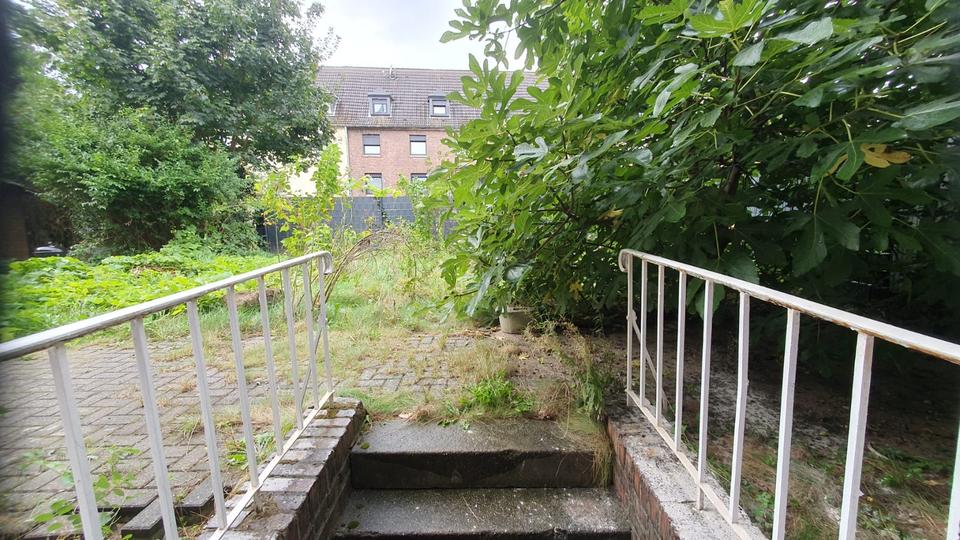 Mehrfamilienhaus, Wohnhaus Duisburg Rheinhausen - 8 Zimmer, 260.000&euro; | Angebot:21696651