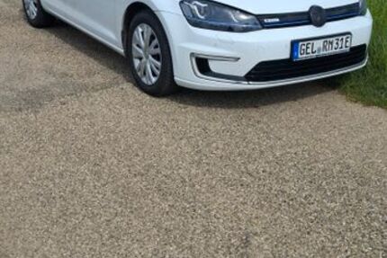 VW Golf 72.000 km 9.499 &euro; Issum 47661