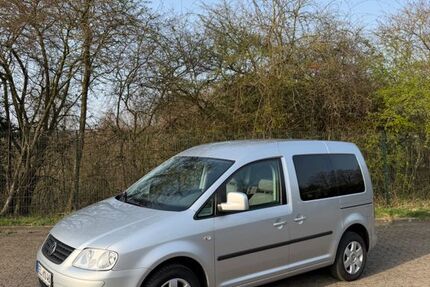 VW Caddy 265.650 km 4.950 &euro; Weeze 47652