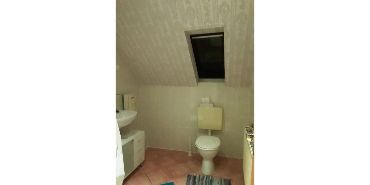 Reihenhaus Duisburg Essenberg - 9 Zimmer, 207 m&sup2;, 250.000&euro; | Angebot:24774566