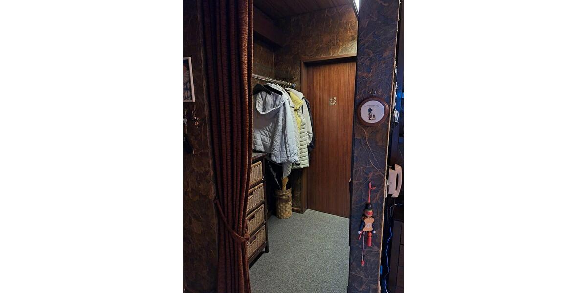 Erdgeschoßwohnung Oberhausen Schmachtendorf - 3 Zimmer, 98 m&sup2;, 279.000&euro; | Angebot:25843559