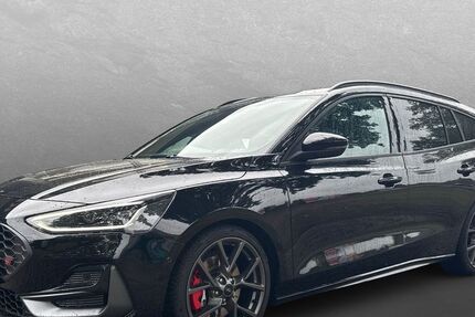 Ford Focus 21.220 km 32.880 &euro; Geldern 47608