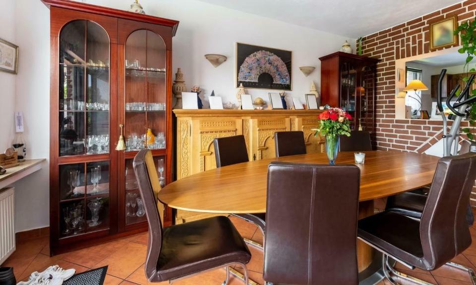 Einfamilienhaus Rees - 8 Zimmer, 208 m&sup2;, 365.000&euro; | Angebot:25171424