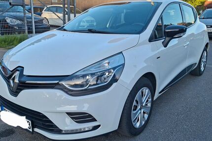 Renault Clio 153.000 km 5.799 &euro; Oberhausen 46149