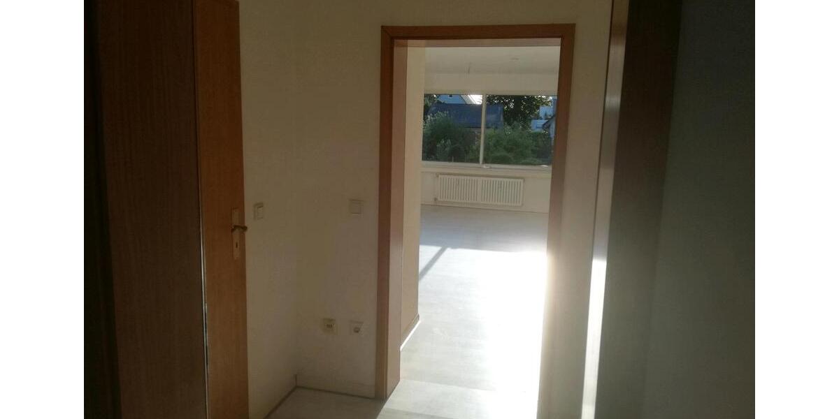 Etagenwohnung Dinslaken Hiesfeld - 1 Zimmer, 48 m&sup2;, 300&euro; | Angebot:25511501